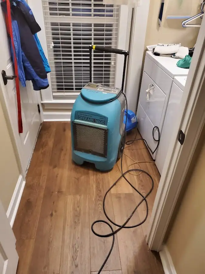 Commercial dehumidifier deployed for Flood Damage Cleanup in Canal Fulton
